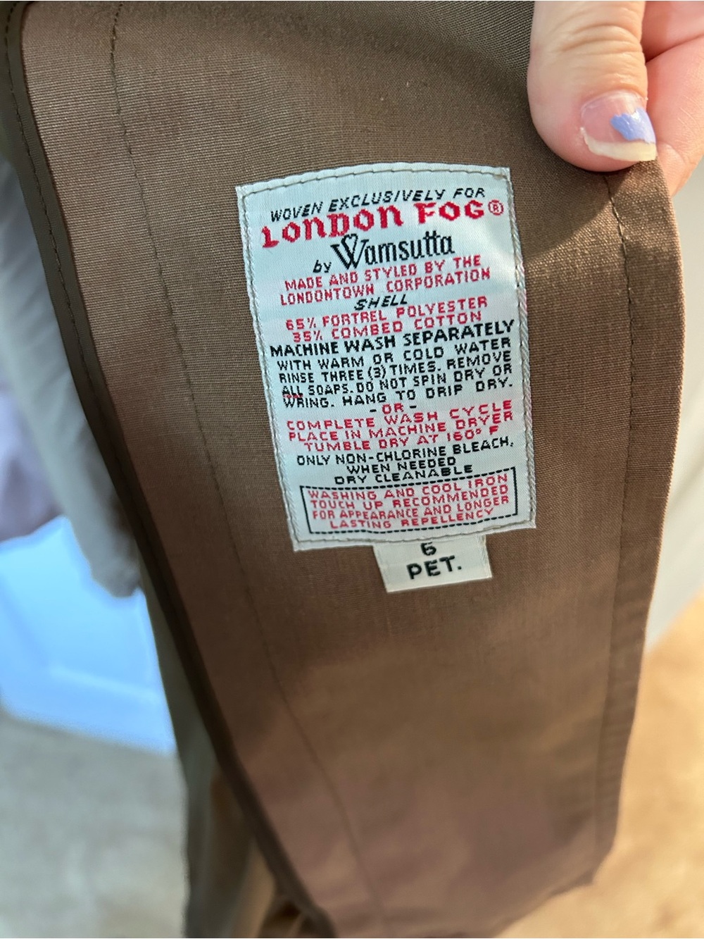 Vintage London Fog Brown Trenchcoat - Picture 2 of 9